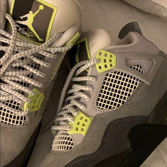 Jordan Retro 4βs Sneakers - Picture 6 of 10
